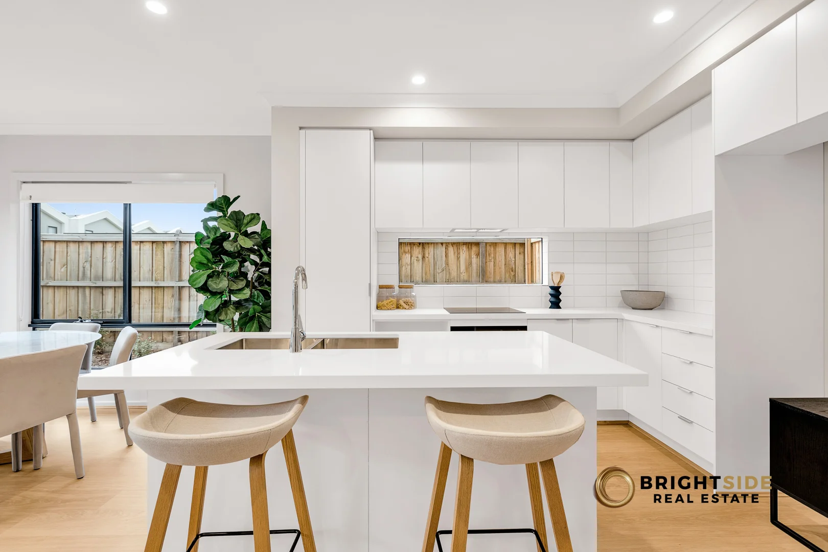 Additional image 4 of 15 Guisard Way, Clyde North VIC 3978