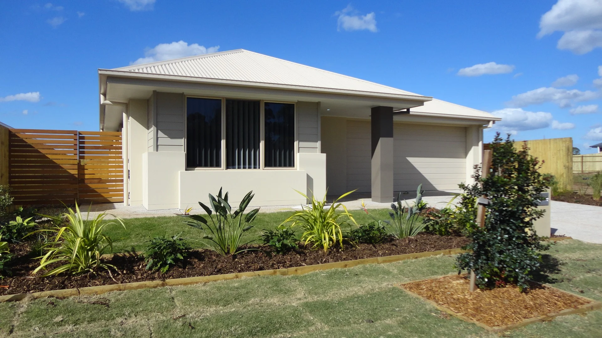 15 Brisbane Road, Warner QLD 4500