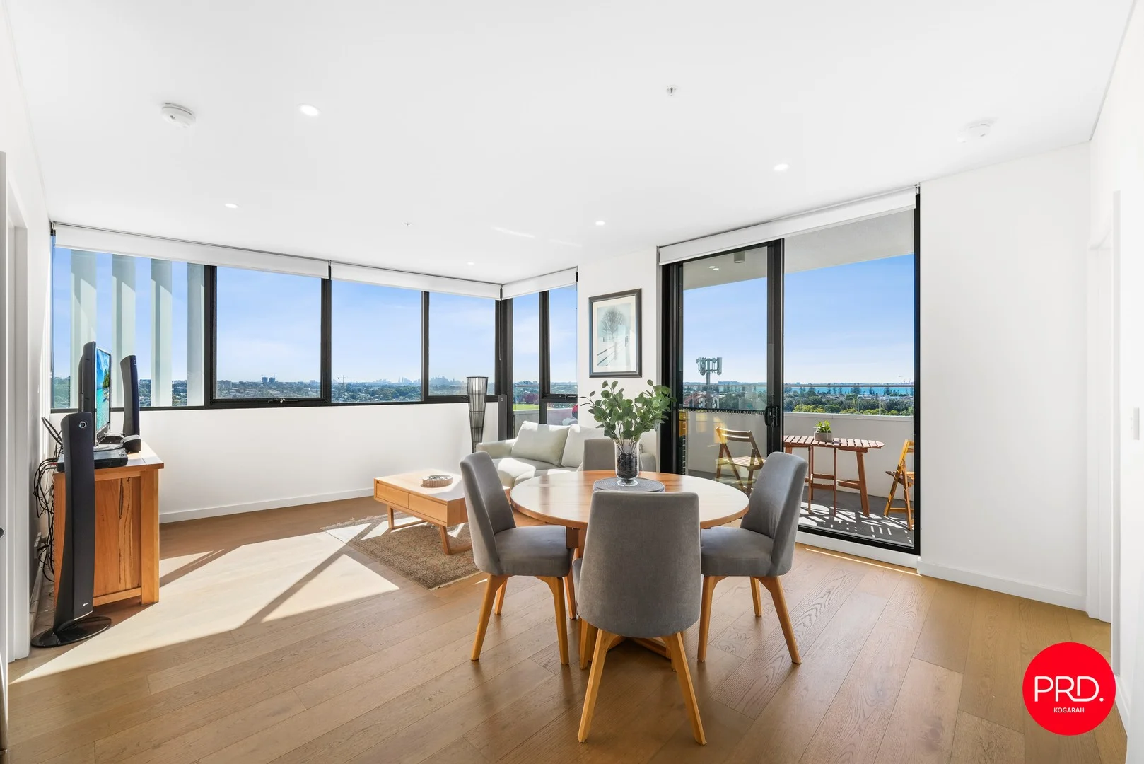901/15 Garrigarrang Avenue, Kogarah NSW 2217