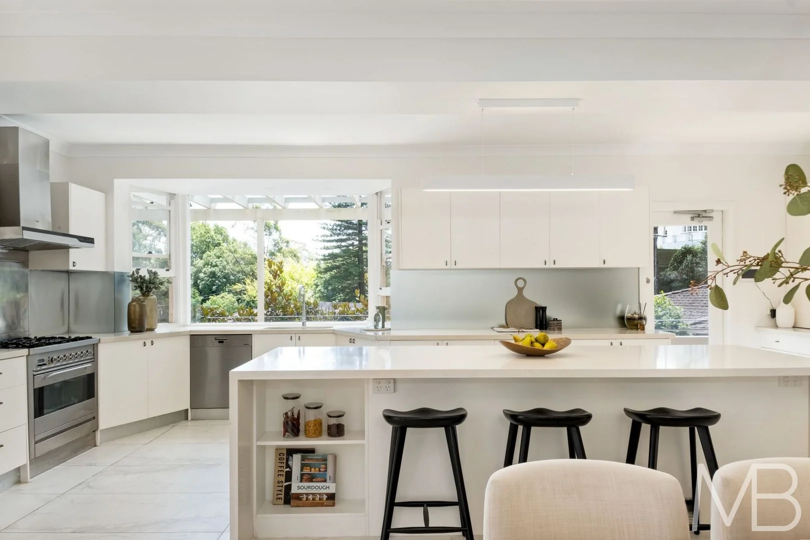 5 Lyon Close, Killara NSW 2071 photo 2