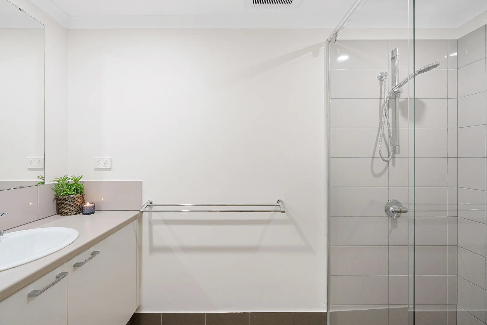 Additional image 15 of 24/10 Whitlock Road, Queens Park WA 6107