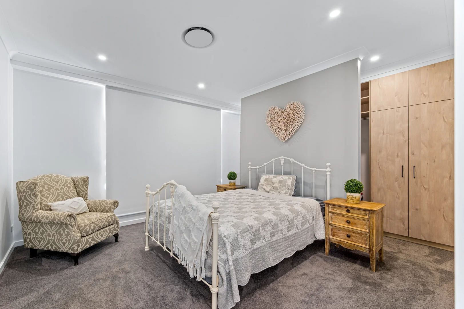 Additional image 21 of 3 Stimpson Crescent, Grasmere NSW 2570