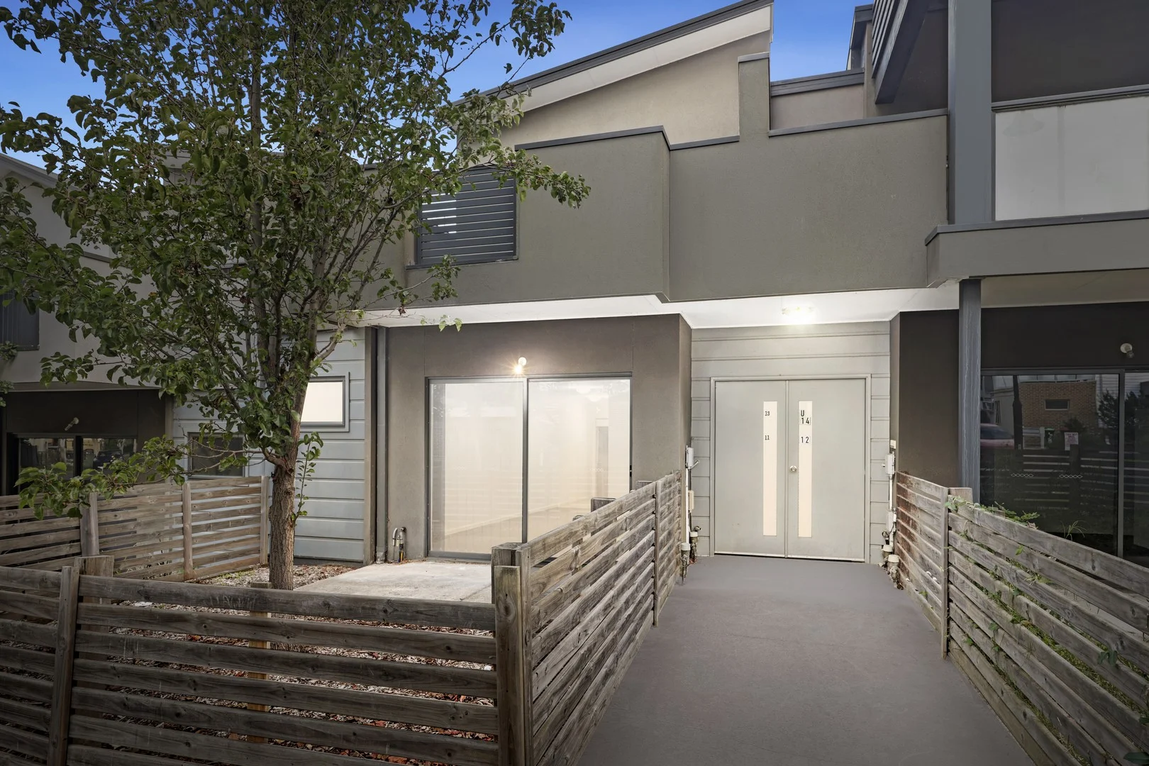 13/20 Hyde Park Avenue, Craigieburn VIC 3064