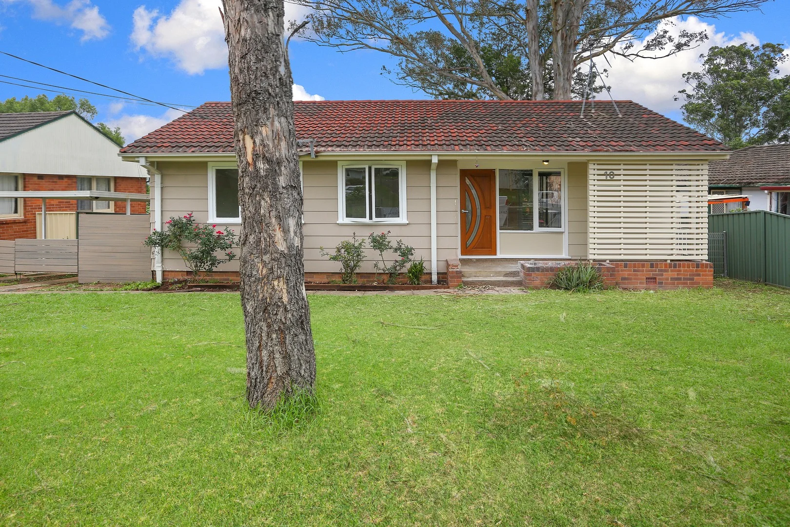 10 Waikanda Cres, Whalan NSW 2770