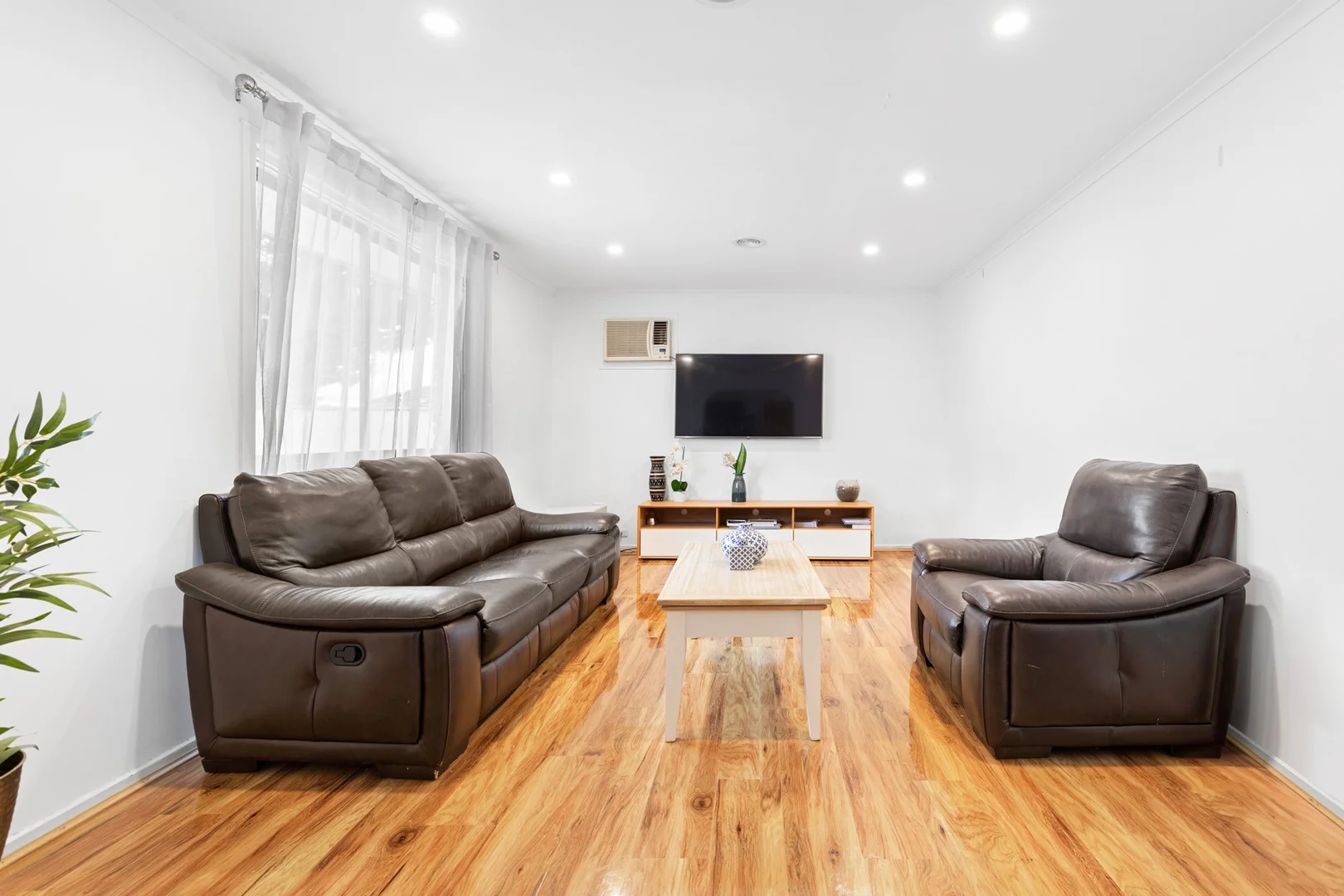 Additional image 2 of 1/58 Oriole Drive, Werribee VIC 3030