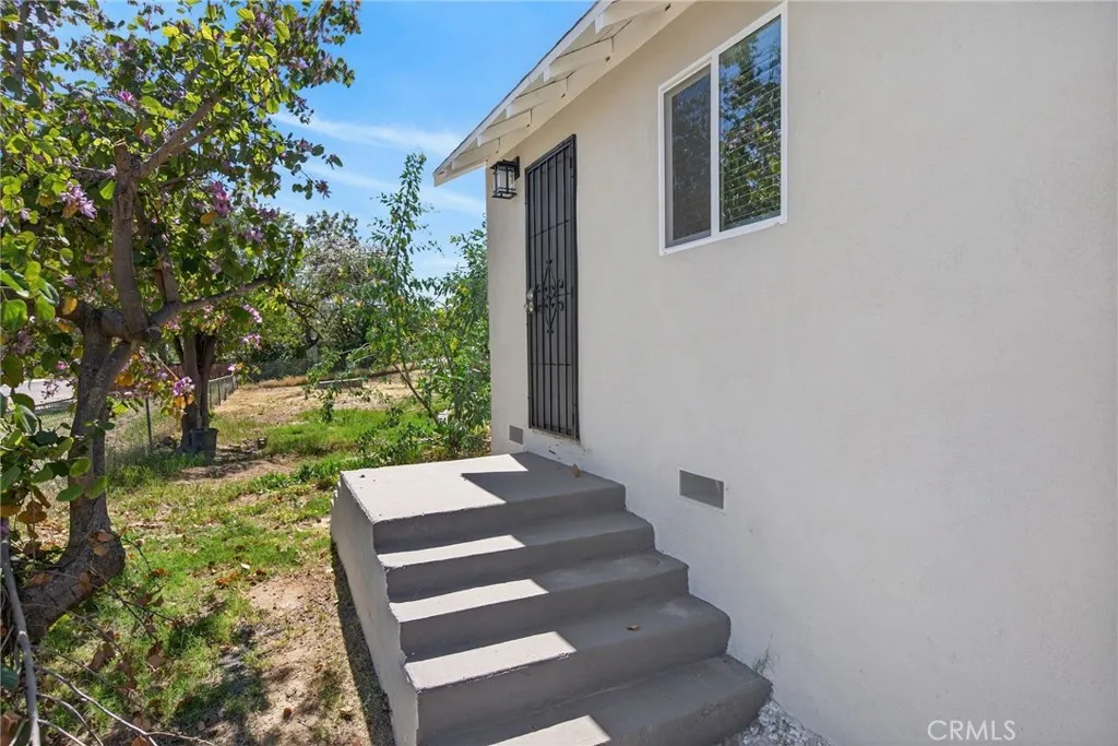 Additional image 27 of 410 W M Street, Colton, CA 92324