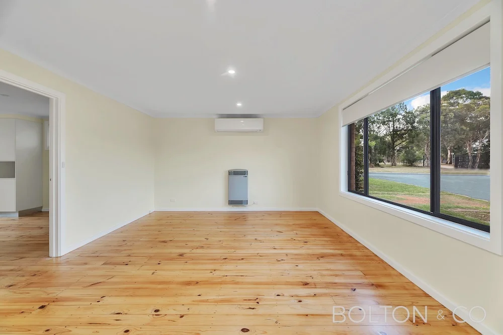 2 Clambe Place, Charnwood ACT 2615 photo 3