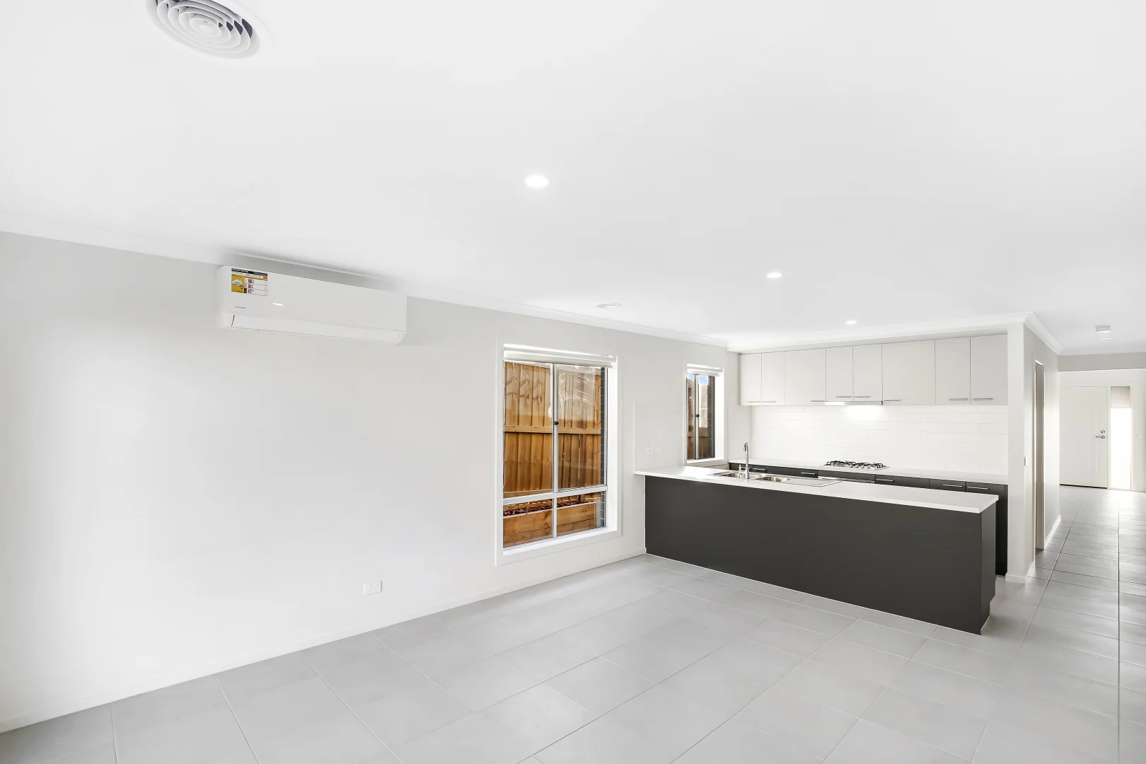 Additional image 2 of 96 Fantail Way, Brookfield VIC 3338
