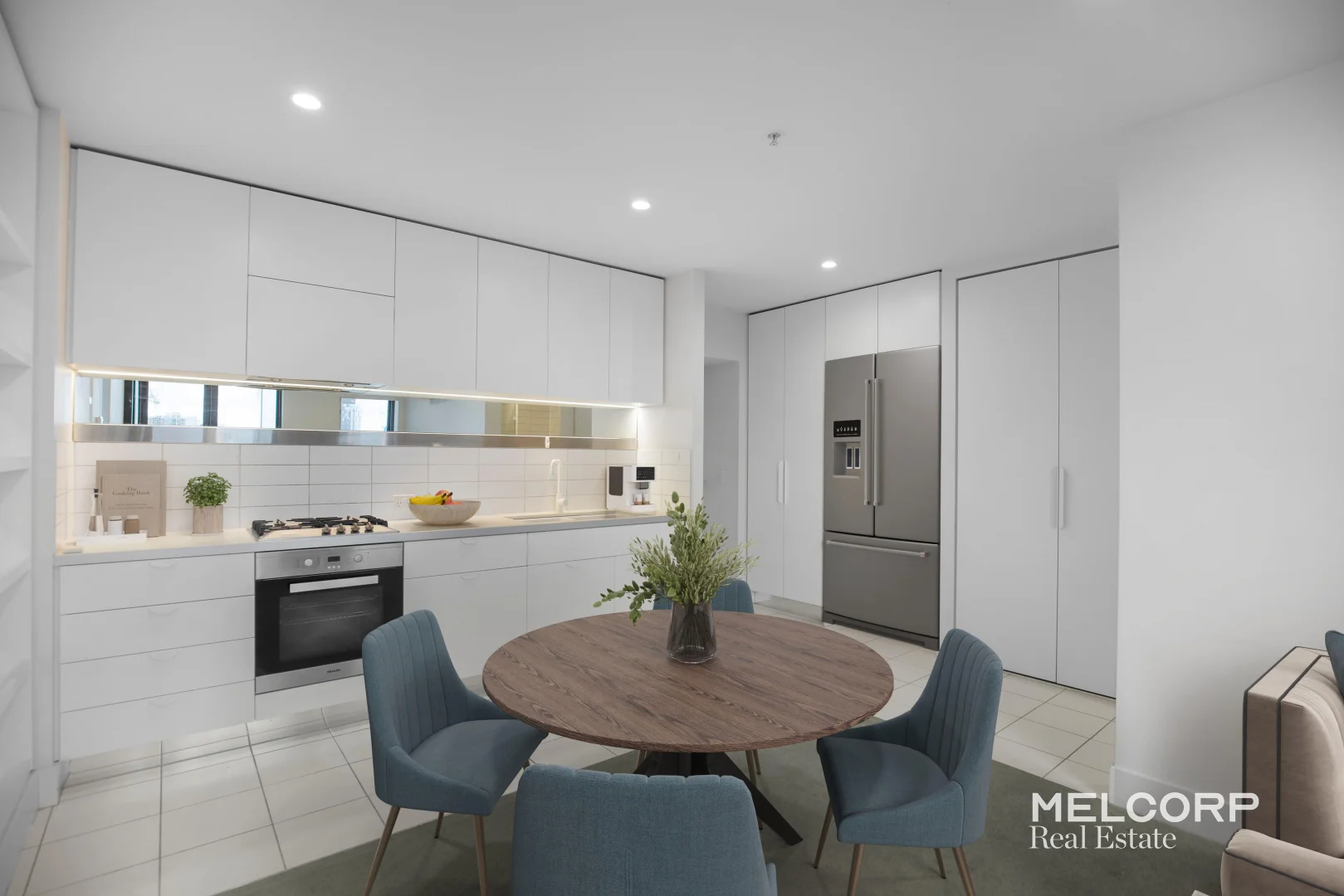Additional image 2 of 1411/500 Elizabeth Street, Melbourne VIC 3000