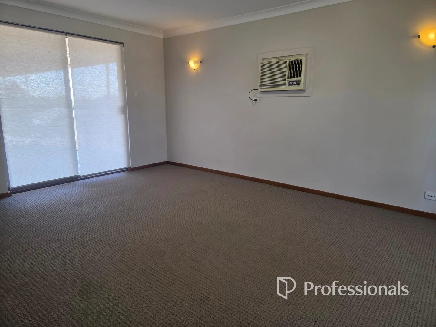 6 Eagle Crescent, Eaton WA 6232 photo 2