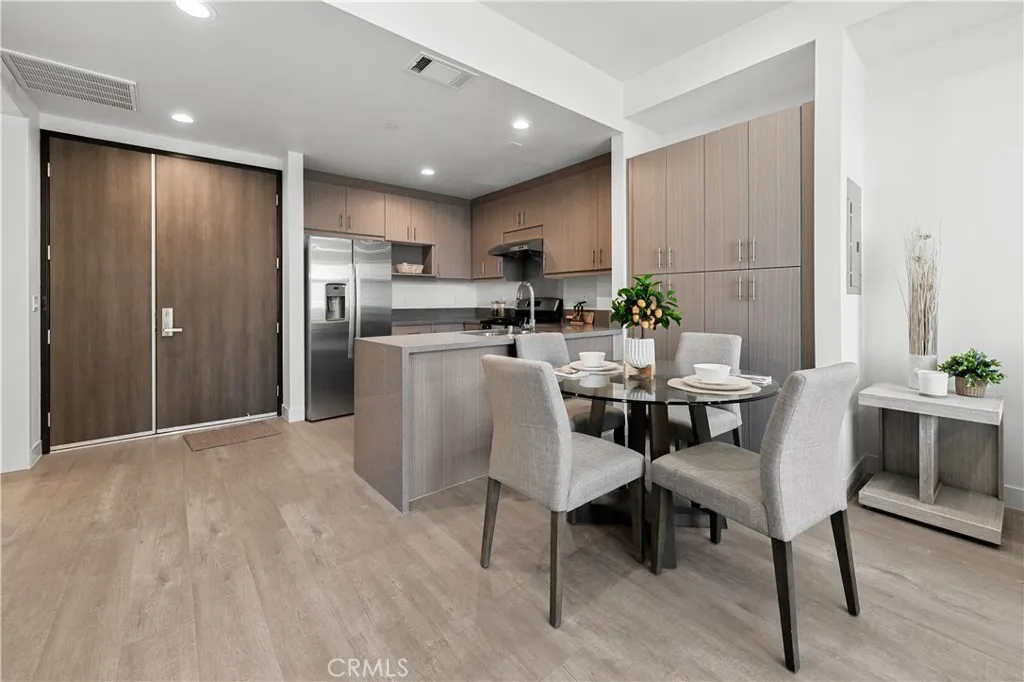 Additional image 59 of 168 S Monterey Street Unit 205, Alhambra, CA 91801