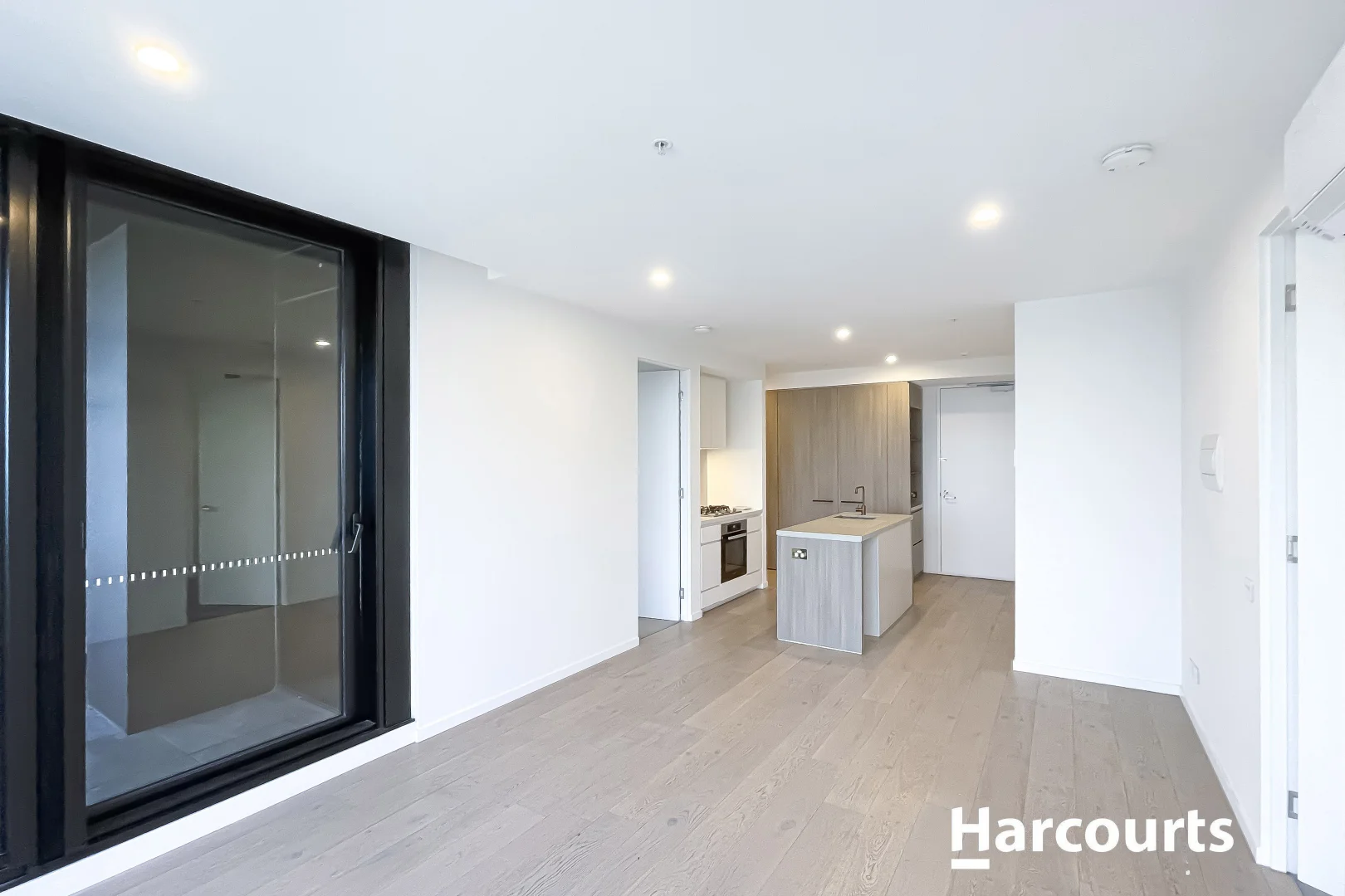 Additional image 3 of 1011/25 Osullivan Road, Glen Waverley VIC 3150
