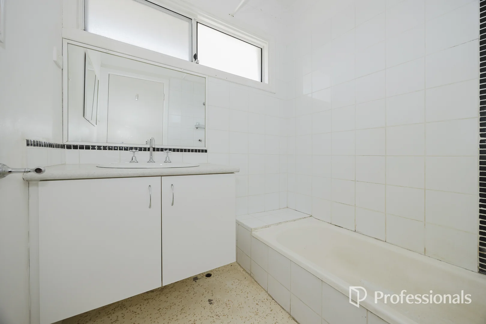 Additional image 13 of 54B Hainsworth Avenue, Girrawheen WA 6064