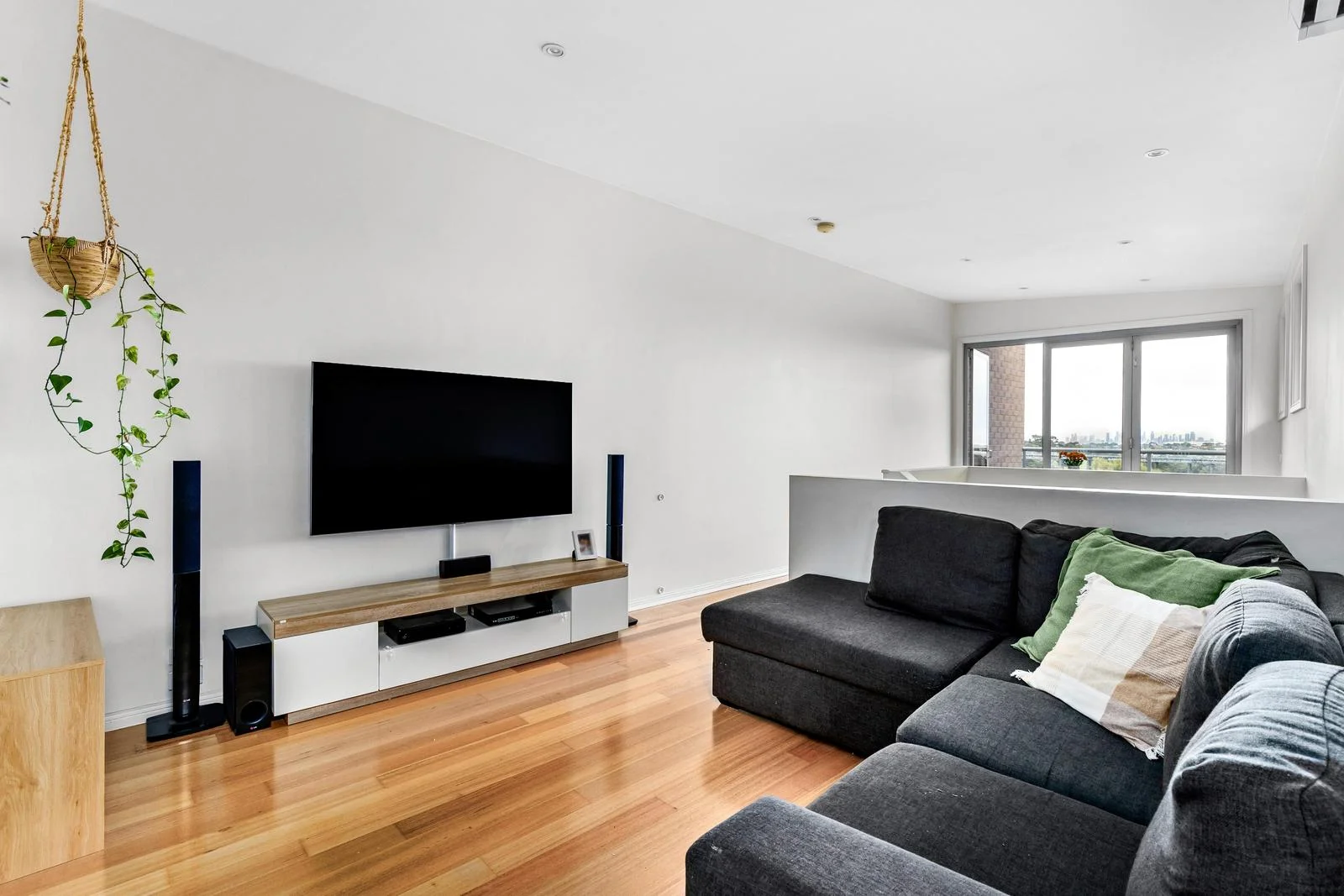 Additional image 4 of 10 Balderrie Court, Gowanbrae VIC 3043