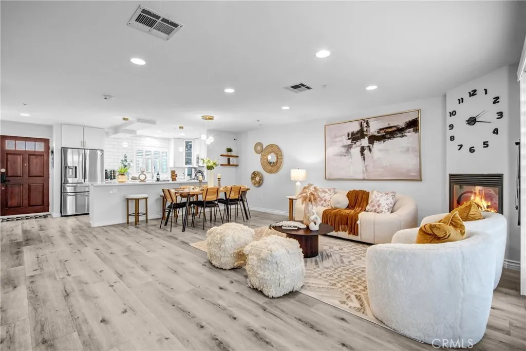 Additional image 24 of 1133 S Hoover Street Unit 314, Los Angeles, CA 90006