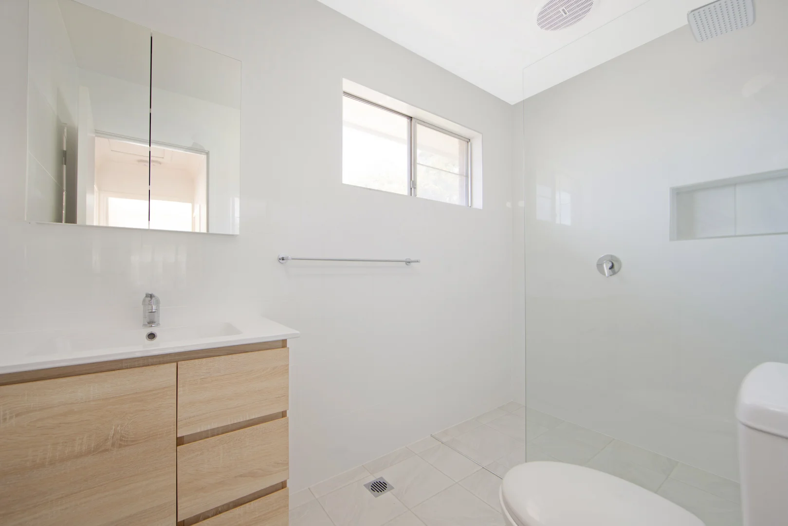 Additional image 31 of 328 Beach Road, Batehaven NSW 2536