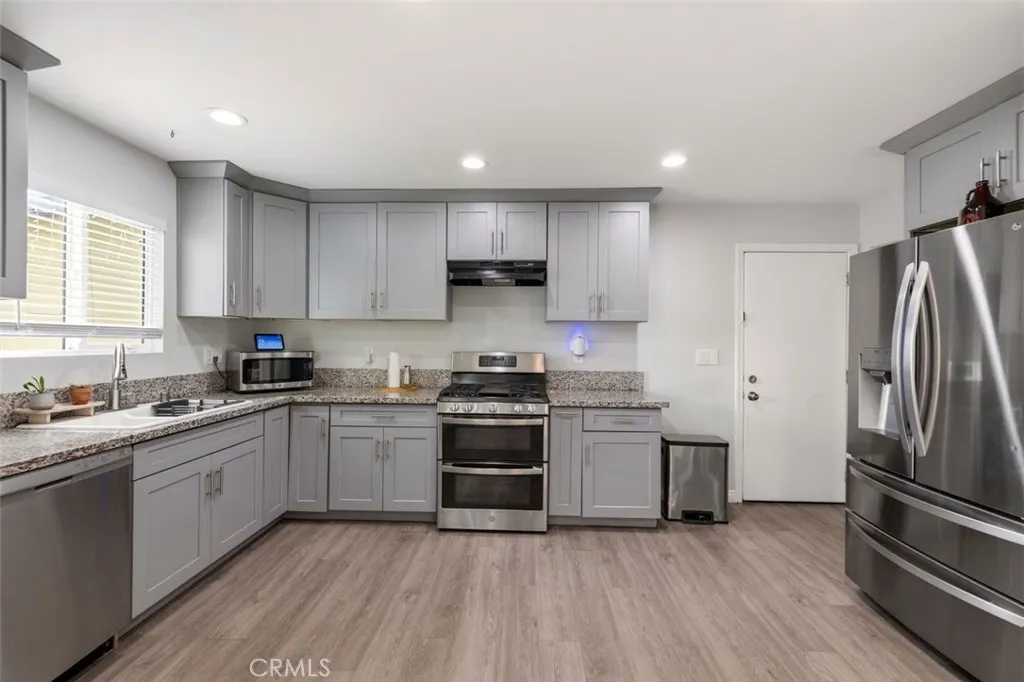 Additional image 33 of 843 W Avenue J10, Lancaster, CA 93534