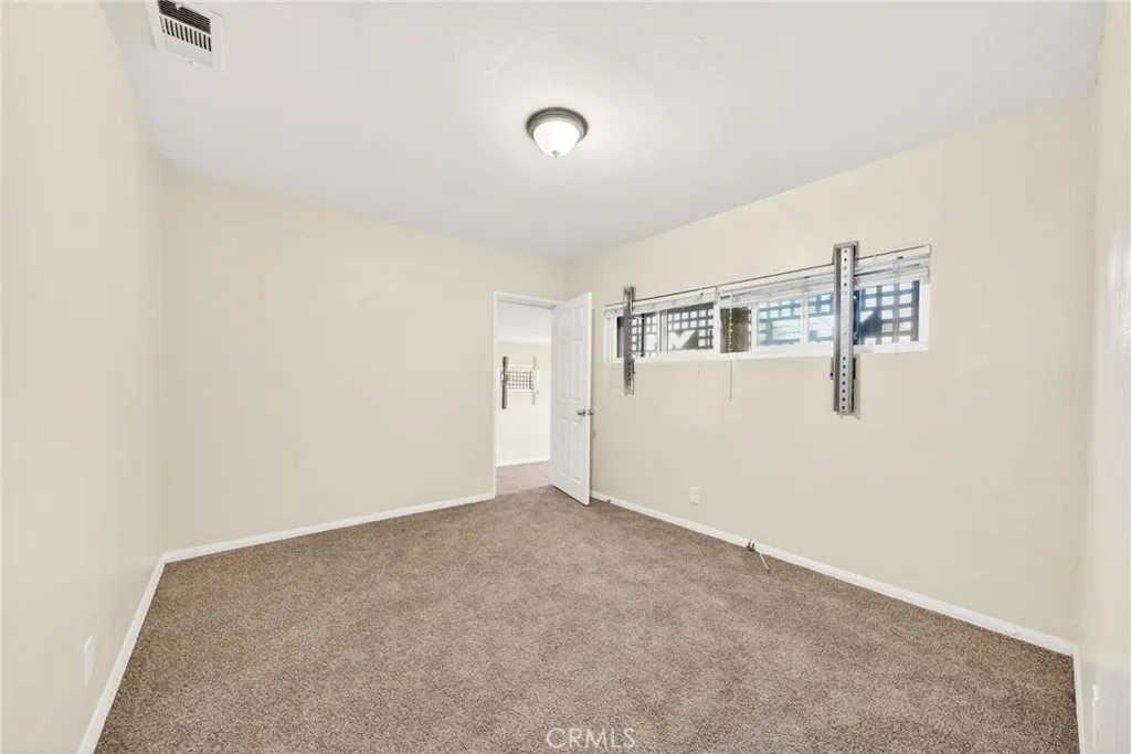 Additional image 13 of 1118 S Exmoor Ave, Compton, CA 90220