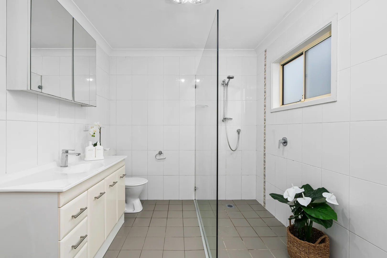 Additional image 6 of 27 Lakala Avenue, Springfield NSW 2250