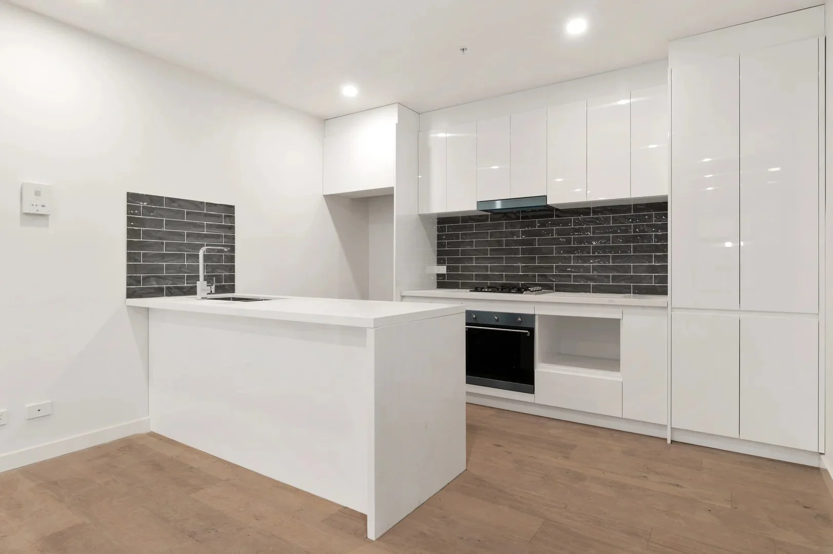 Additional image 3 of 109/14-16 Springfield Avenue, Croydon VIC 3136