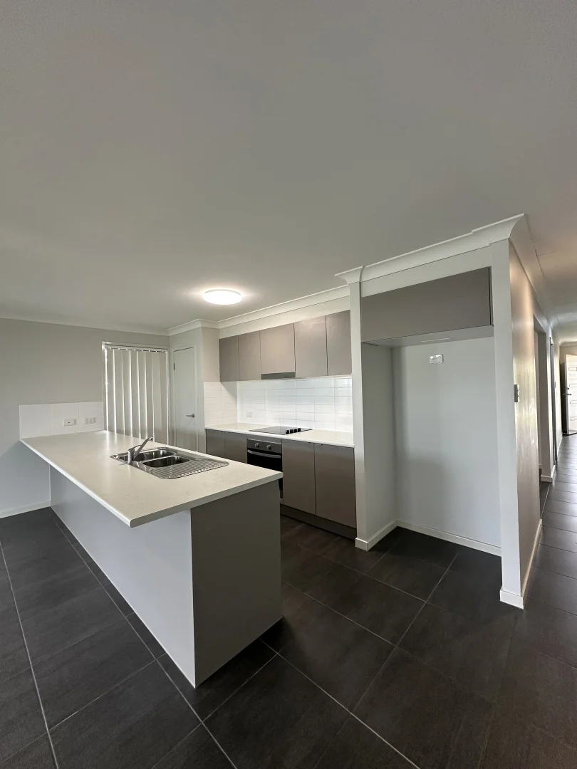 Additional image 3 of 22 Alexander Street, Walloon QLD 4306