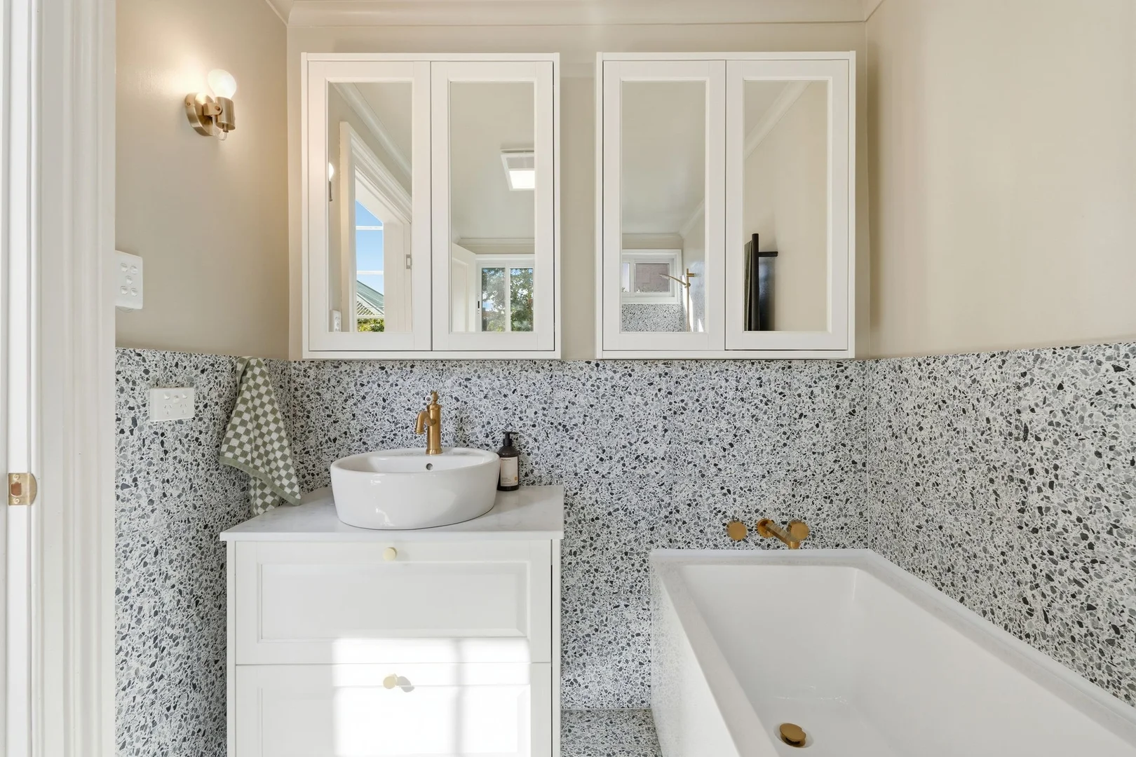 Additional image 14 of 94 Queen Street, Sandy Bay TAS 7005