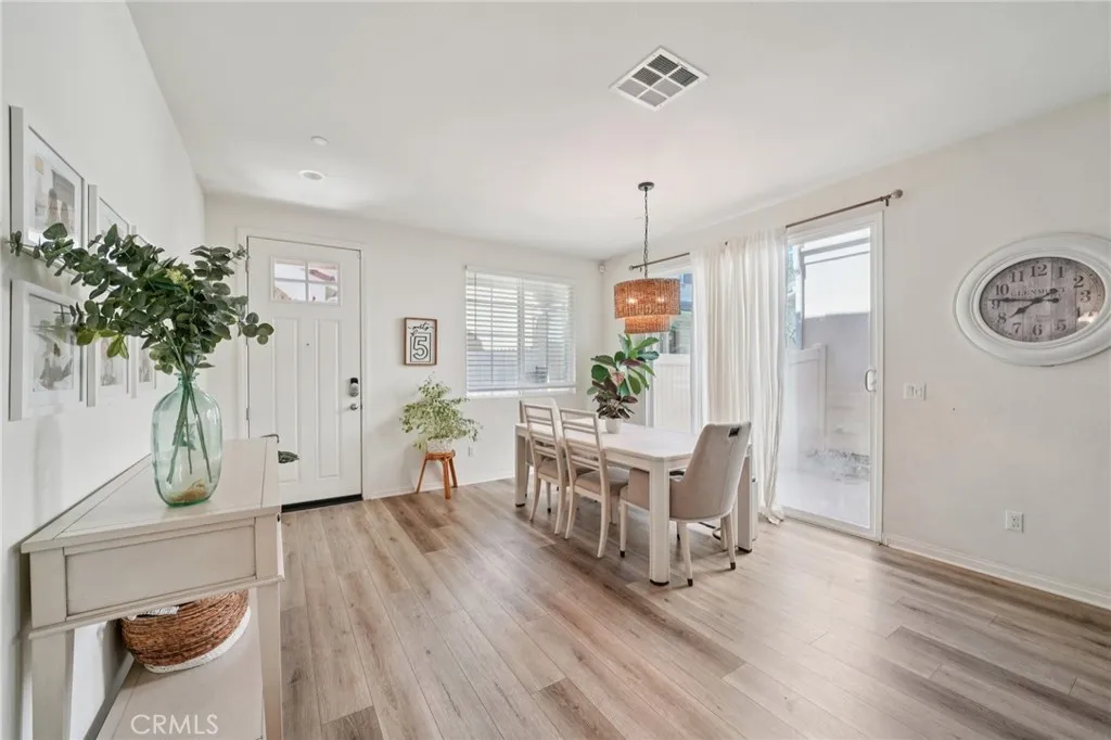 Additional image 76 of 618 S Brampton Lane, Rialto, CA 92376