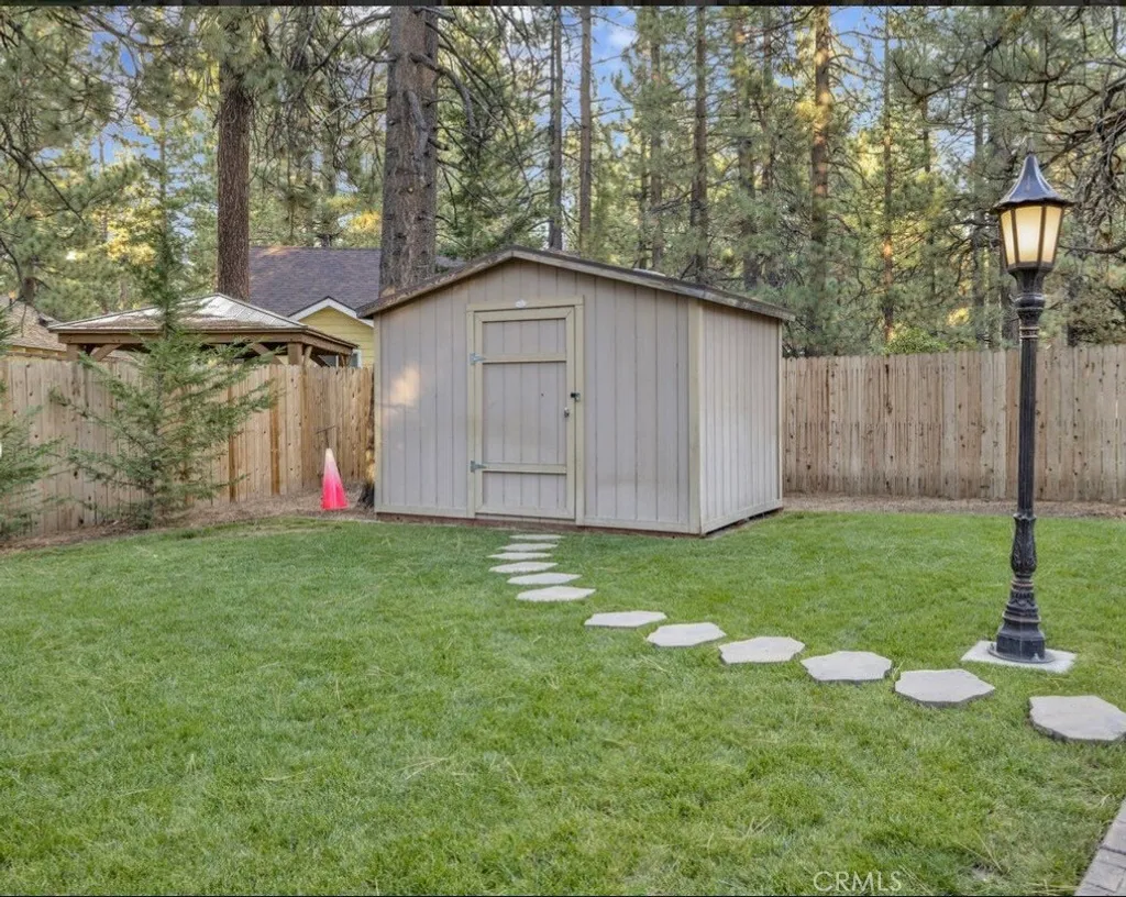 Additional image 7 of 39074 North Bay Dr, Big Bear Lake, CA 92315