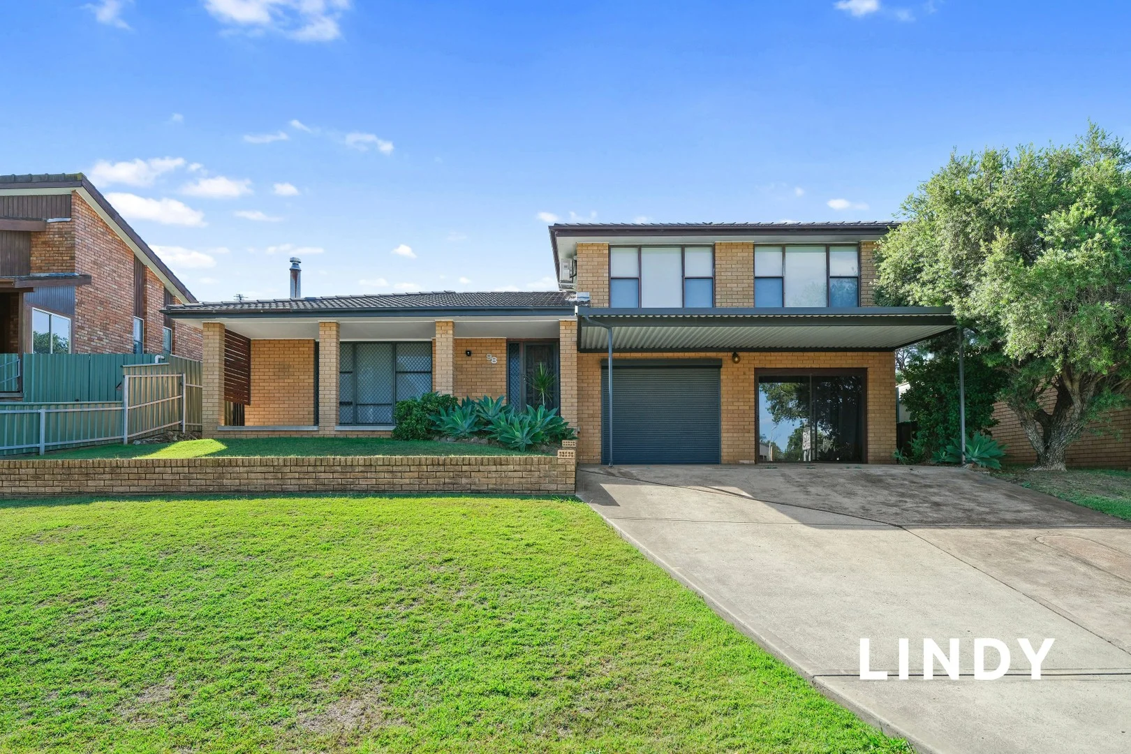98 Blaxland Avenue, Singleton NSW 2330