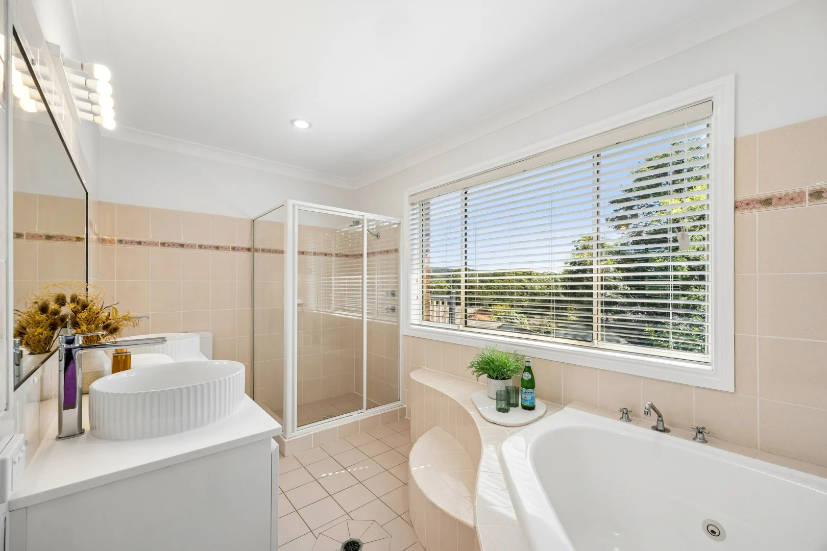 Additional image 5 of 10 Kilkenny Parade, Berkeley Vale NSW 2261