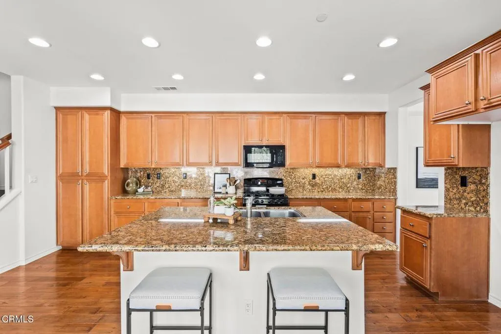 Additional image 88 of 8240 Silver Circle, Ventura, CA 93004