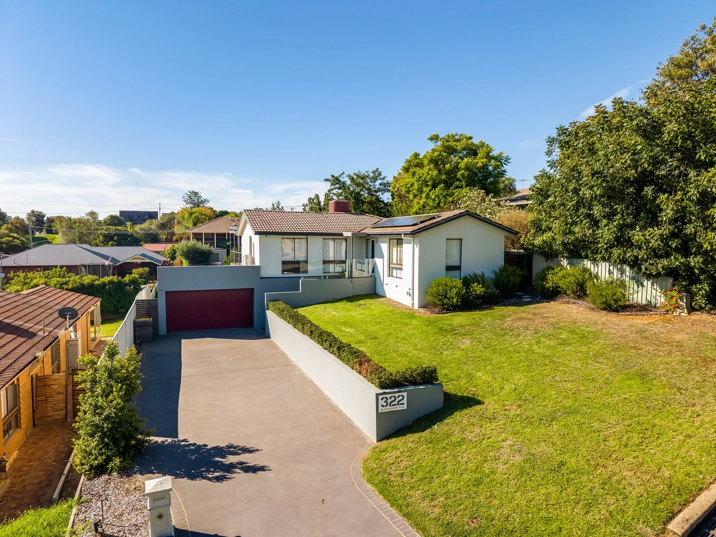 322 Bimbadeen Avenue, East Albury NSW 2640