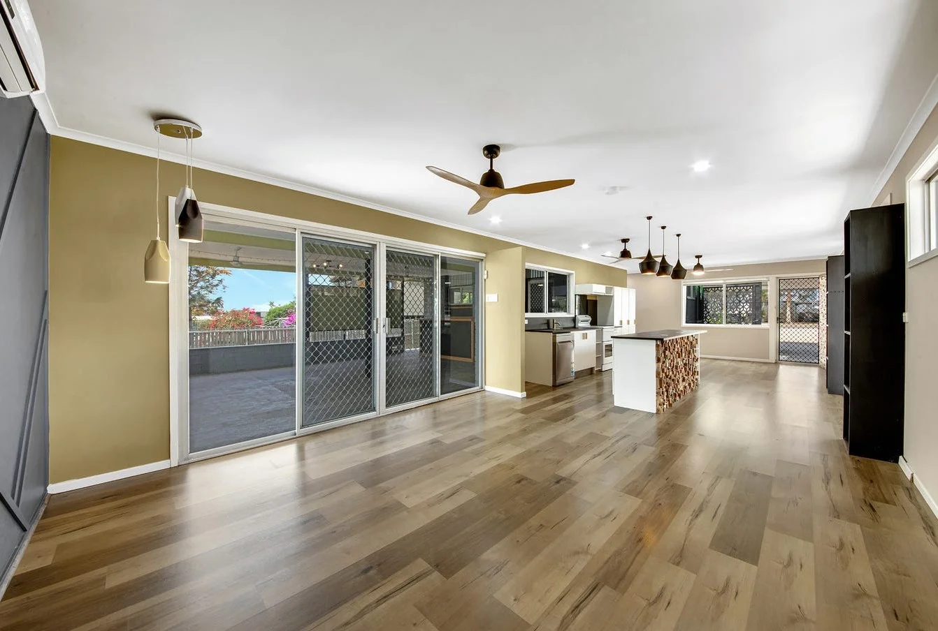 94 Allunga Drive, Glen Eden QLD 4680 photo 5