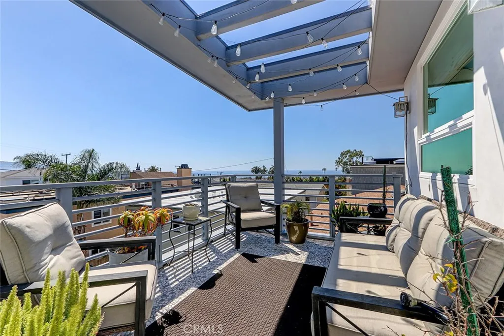 Additional image 71 of 1074 7th St, Hermosa Beach, CA 90254