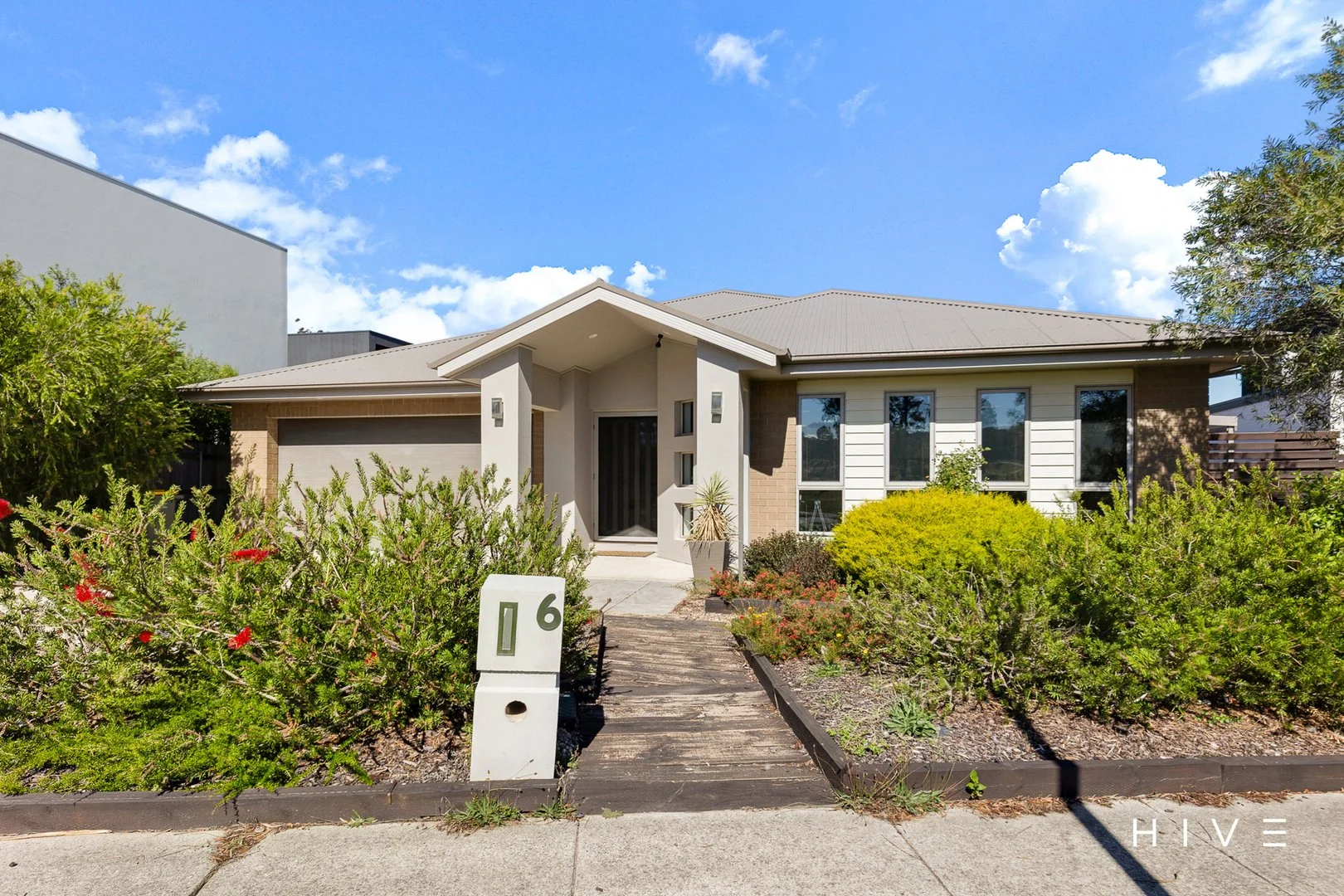6 Retz Crescent, Forde ACT 2914
