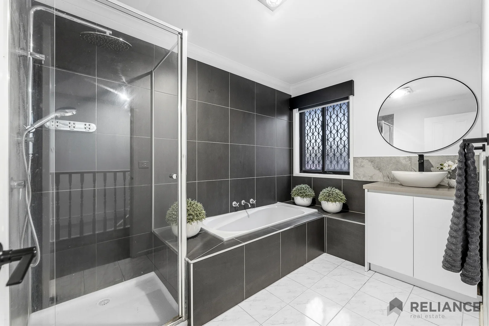 Additional image 15 of 4 Pinnock Avenue, Roxburgh Park VIC 3064