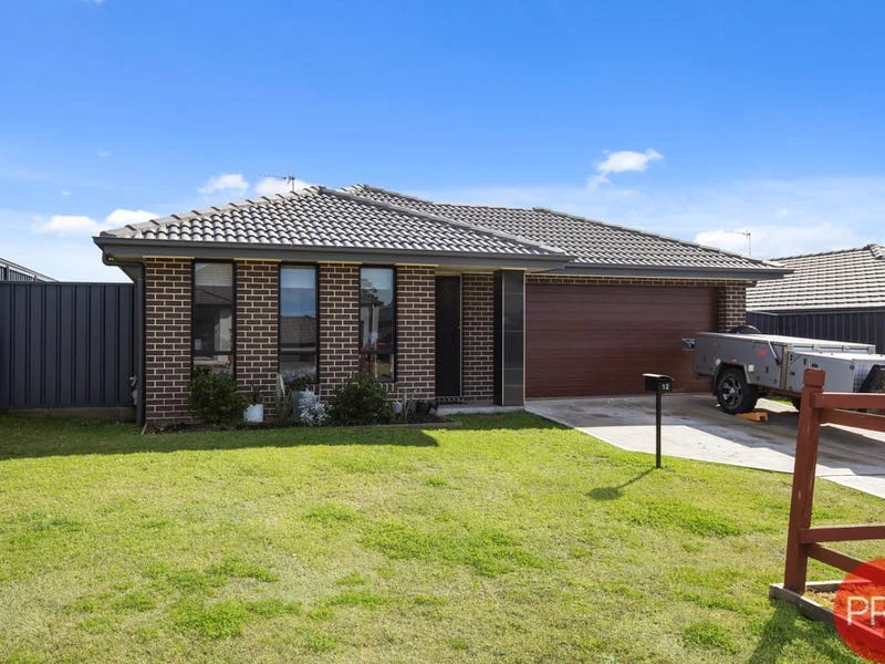 12 Taminga Road, Cliftleigh NSW 2321