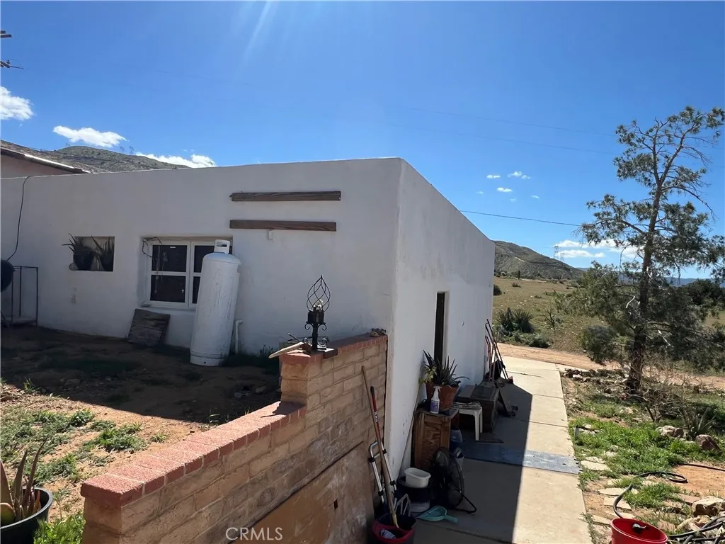 20474 Gemmill Rd, Apple Valley, CA 92308 photo 5