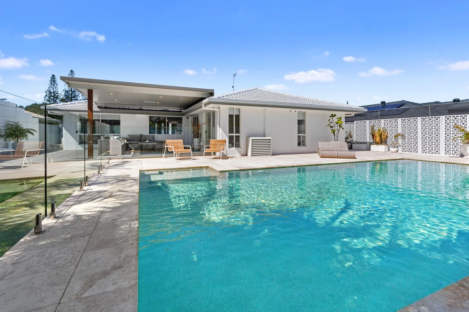 92 Cassowary Drive, Burleigh Waters QLD 4220