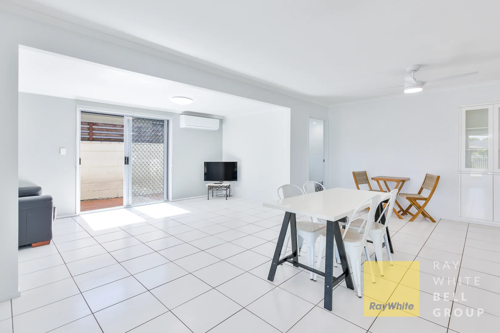 Additional image 18 of 35 Sunshine Boulevard, Broadbeach Waters QLD 4218