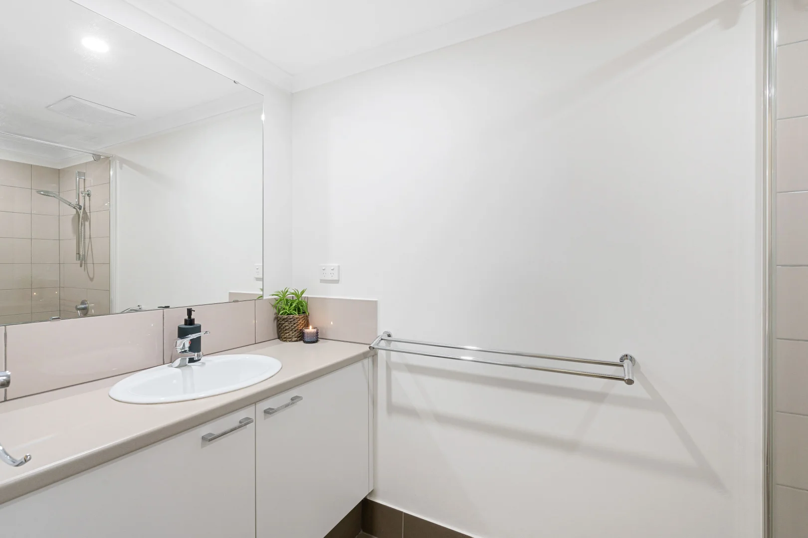 Additional image 14 of 24/10 Whitlock Road, Queens Park WA 6107