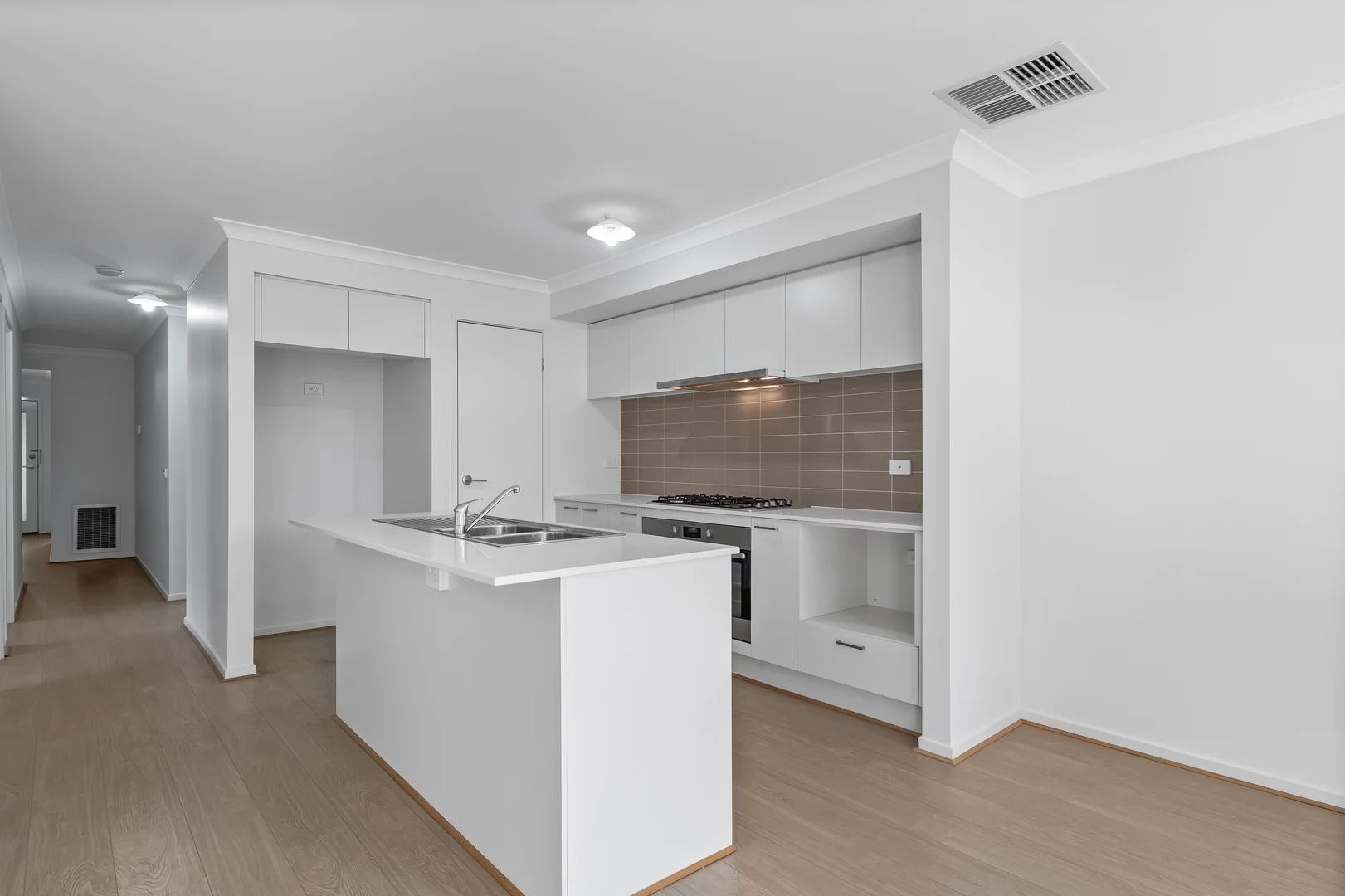 Additional image 2 of 16 Wollemi Avenue, Wollert VIC 3750