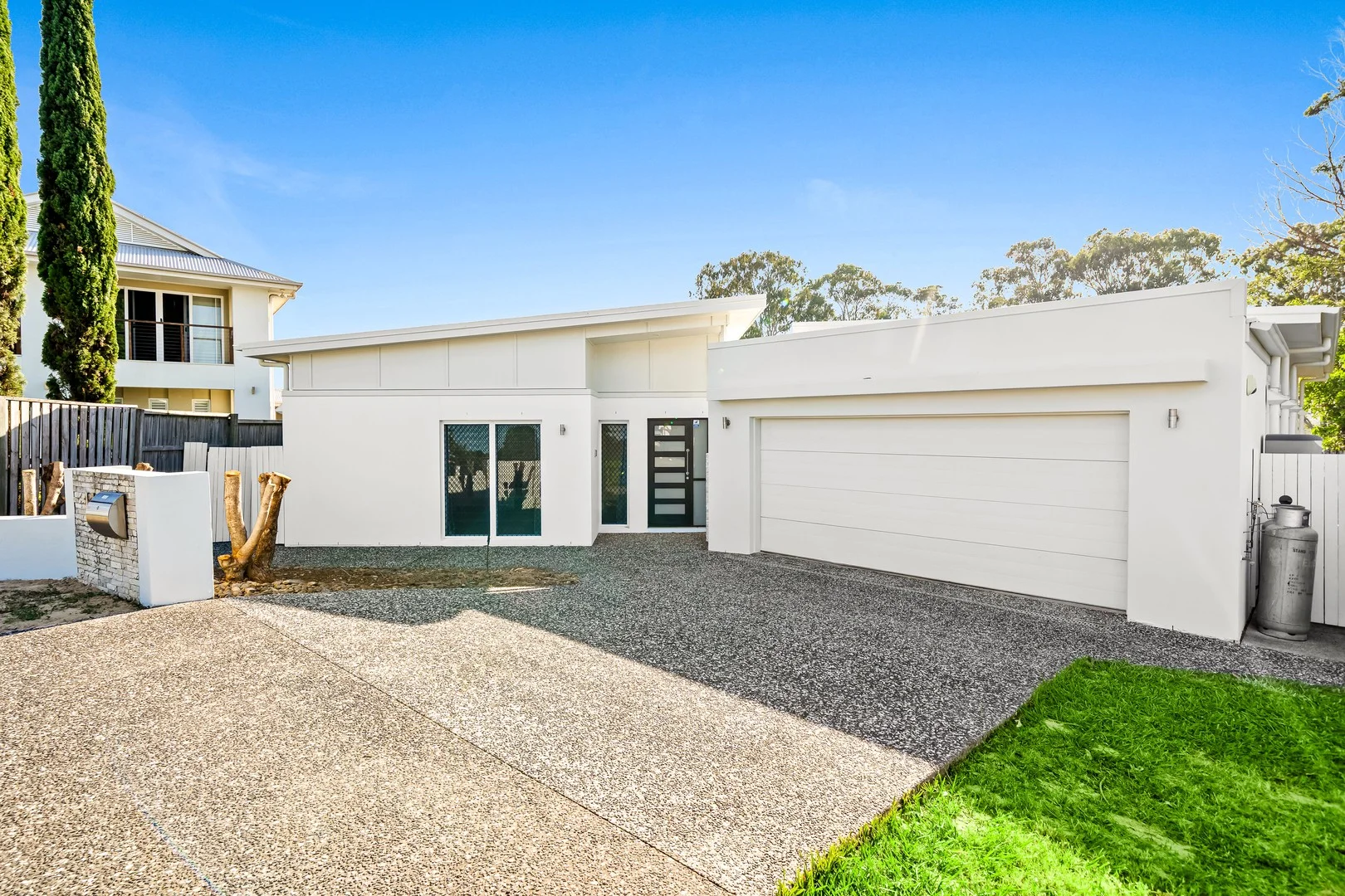 11 Fels Close, Eight Mile Plains QLD 4113