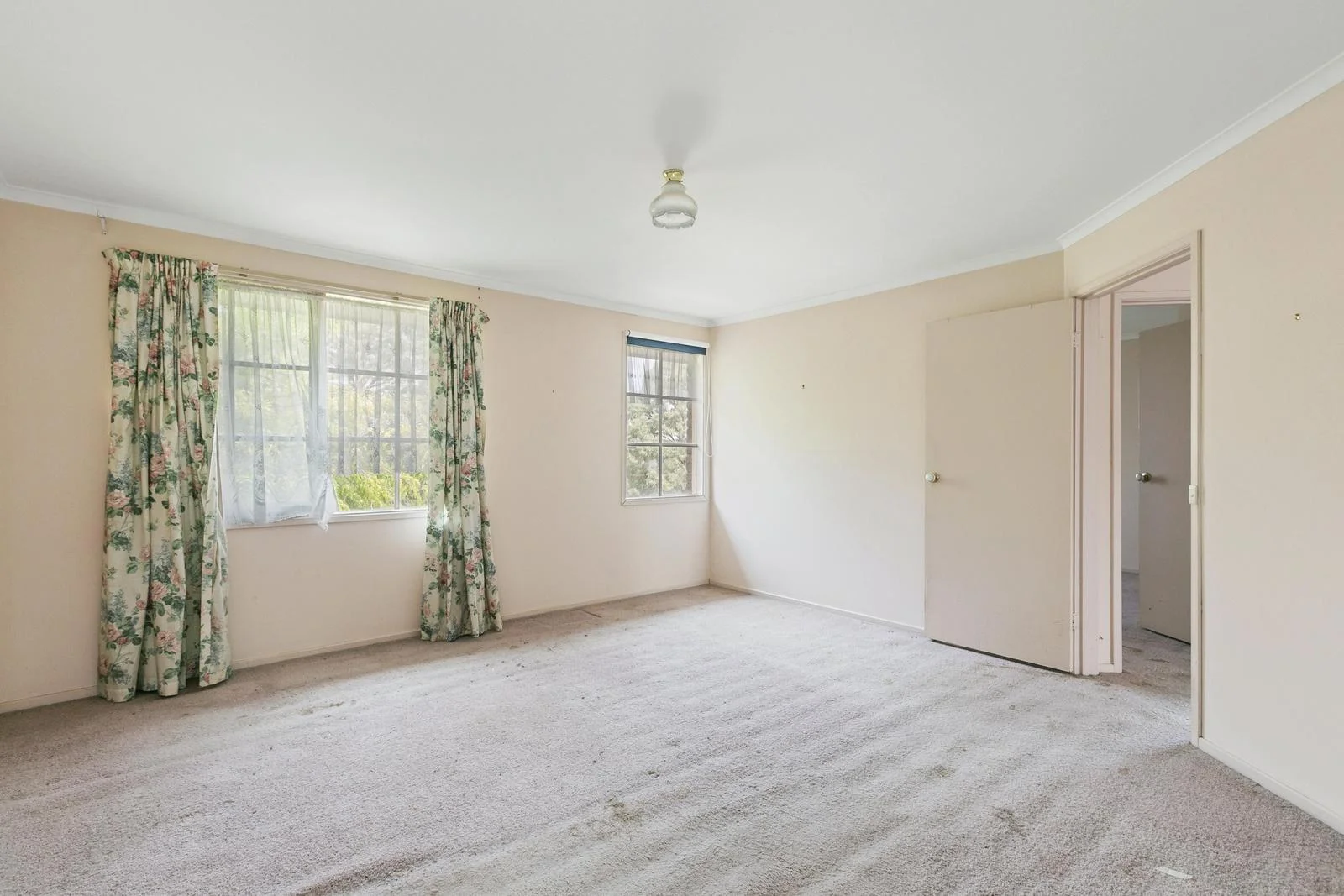 Additional image 10 of 4 Boyle Crescent, Mill Park VIC 3082