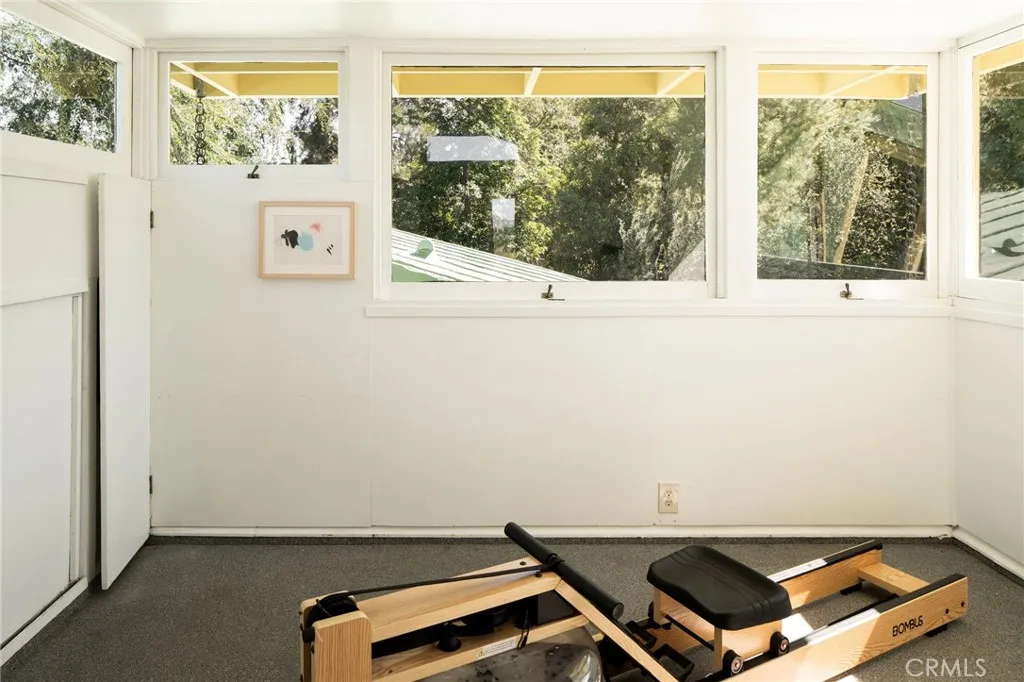 Additional image 91 of 19950 Collier Street, Woodland Hills, CA 91364