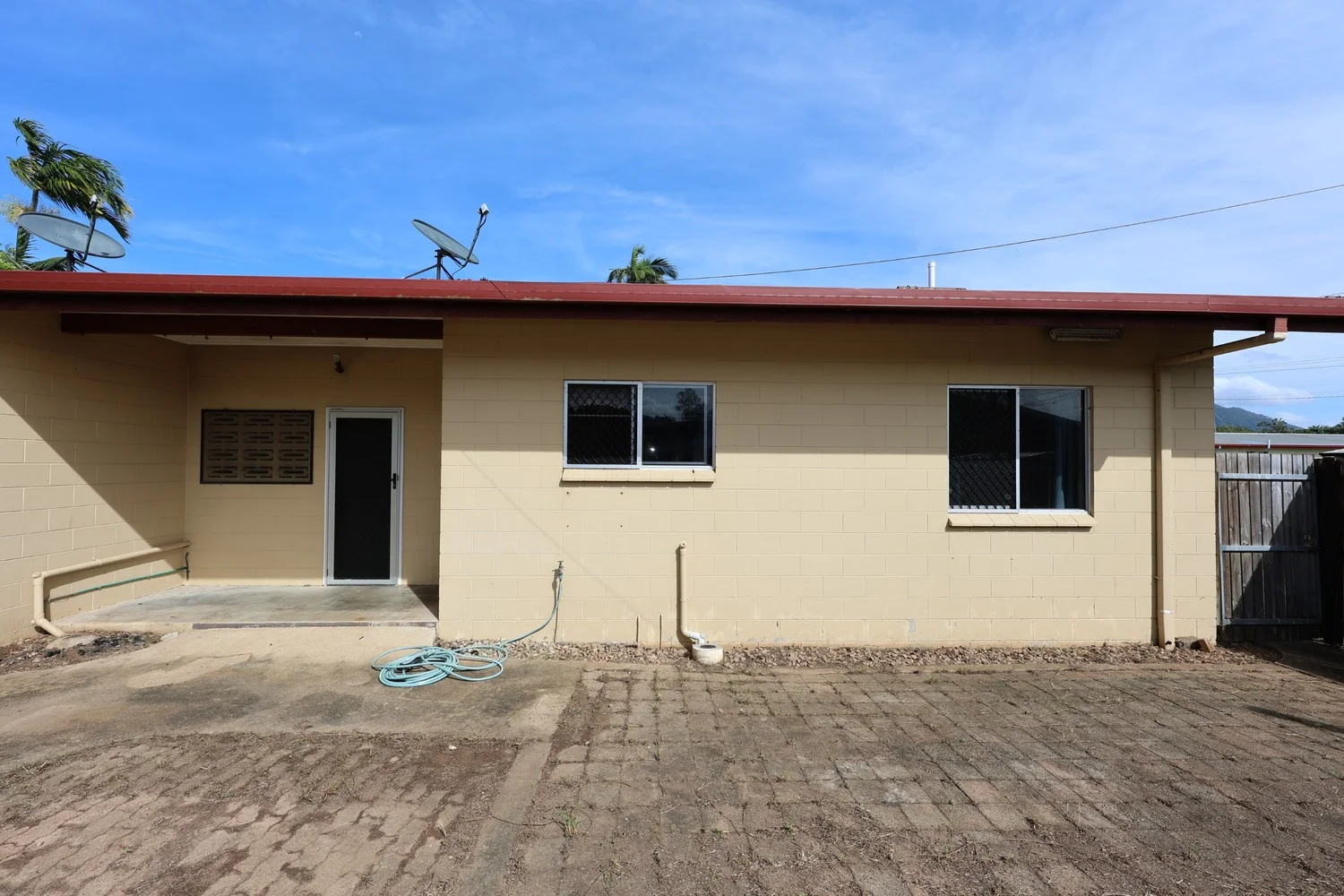Additional image 13 of 1/44 Yangoora Street, White Rock QLD 4868