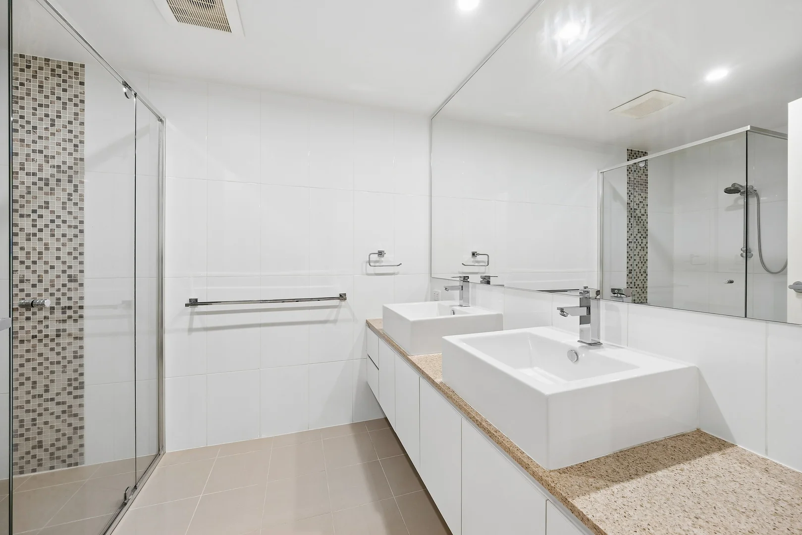 Additional image 7 of 16/10 Ipima Street, Braddon ACT 2612