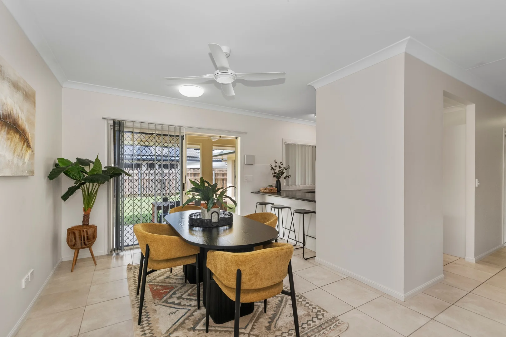 6 Aquatic Place, Idalia QLD 4811 photo 5