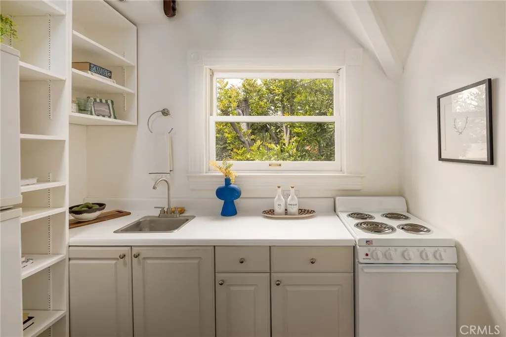 Additional image 97 of 932 N Avenue 65 Ave, Los Angeles, CA 90042