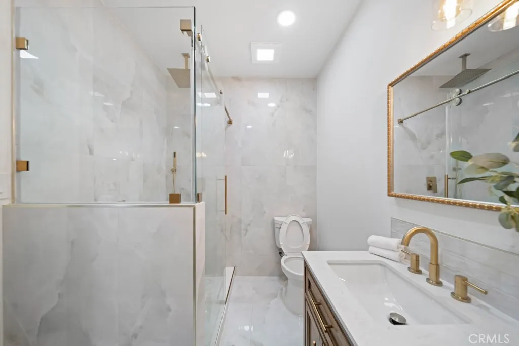 Additional image 50 of 1676 W 24th St, Los Angeles, CA 90007